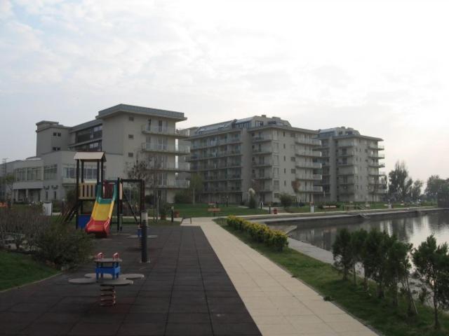 Azur Apartman Appartement Velence Buitenkant foto